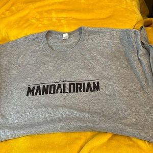 Men’s 2XL Mandalorian Cara Dune Shirt